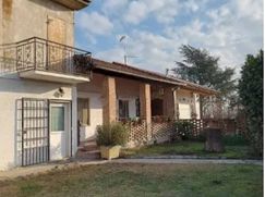 Rustico/Casale in Residenziale
