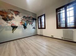 Ufficio in Commerciale
