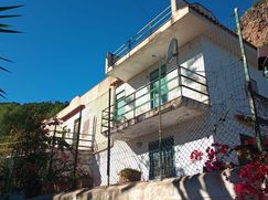 Casa Bi/Trifamiliare in Residenziale