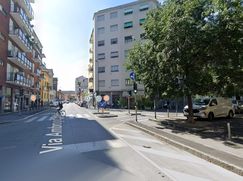 Attività/Licenza (con o senza mura) in Commerciale