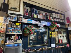 Attività/Licenza (con o senza mura) in Commerciale