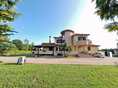 Villa in Residenziale