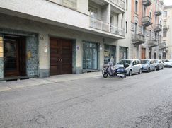 Negozio/Locale commerciale in Commerciale