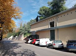 Negozio/Locale commerciale in Commerciale