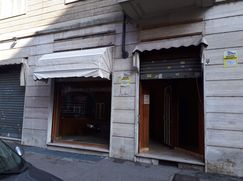Negozio/Locale commerciale in Commerciale