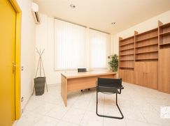 Ufficio in Commerciale