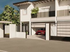 Casa Bi/Trifamiliare in Residenziale