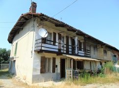 Casa Bi/Trifamiliare in Residenziale