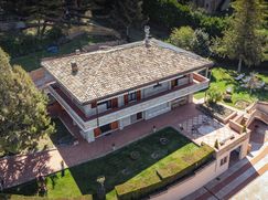 Villa in Residenziale