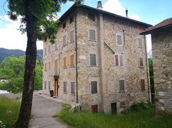 Edificio in Residenziale