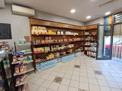 Negozio/Locale commerciale in Commerciale