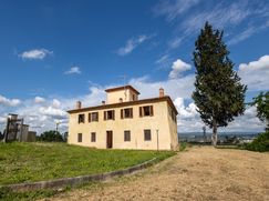 Casa Bi/Trifamiliare in Residenziale