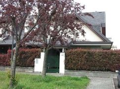 Casa Bi/Trifamiliare in Residenziale