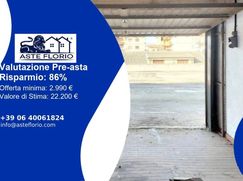 Box/posto auto in Residenziale