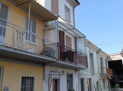 Casa Bi/Trifamiliare in Residenziale