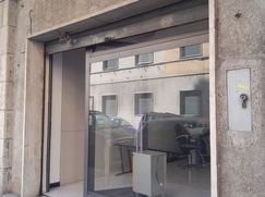 Negozio/Locale commerciale in Commerciale