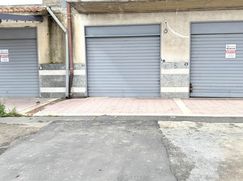 Negozio/Locale commerciale in Commerciale