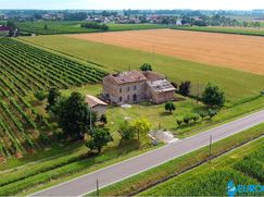 Rustico/Casale in Residenziale
