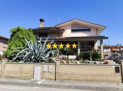 Villa in Residenziale