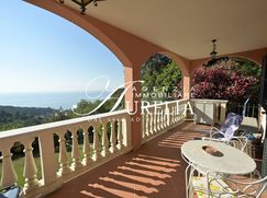 Villa in Residenziale