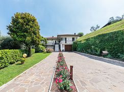 Villa in Residenziale