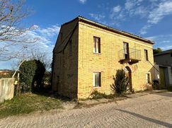 Rustico/Casale in Residenziale
