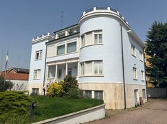 Edificio in Residenziale