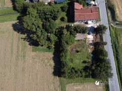 Casa Bi/Trifamiliare in Residenziale