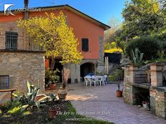 Casa Bi/Trifamiliare in Residenziale