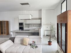 Ufficio in Commerciale