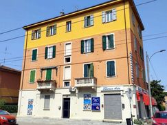 Negozio/Locale commerciale in Commerciale