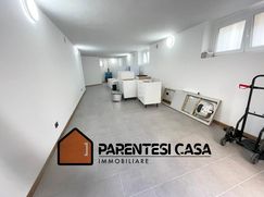 Capannone in Commerciale