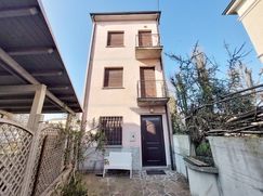 Casa indipendente in Residenziale