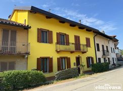 Casa Bi/Trifamiliare in Residenziale