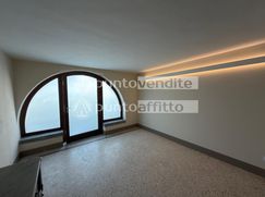 Ufficio in Commerciale