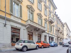 Negozio/Locale commerciale in Commerciale