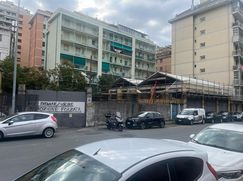 Negozio/Locale commerciale in Commerciale