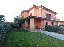 Villa in Residenziale