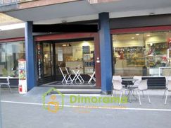 Negozio/Locale commerciale in Commerciale