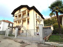 Casa Bi/Trifamiliare in Residenziale