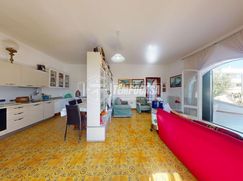Casa Bi/Trifamiliare in Residenziale