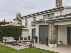 Casa Bi/Trifamiliare in Residenziale