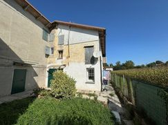 Casa Bi/Trifamiliare in Residenziale