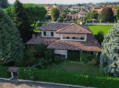 Villa in Residenziale