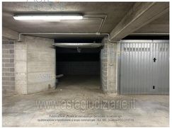 Box/posto auto in Residenziale