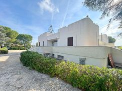 Casa Bi/Trifamiliare in Residenziale