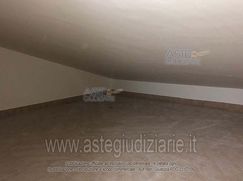 Cantina/Solaio in Residenziale