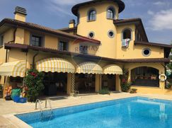 Villa in Residenziale