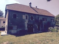 Casa Bi/Trifamiliare in Residenziale