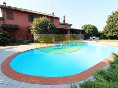 Villa in Residenziale